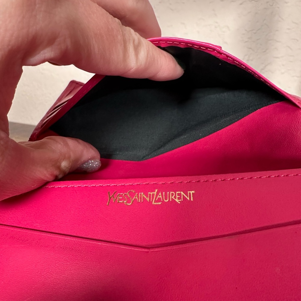 Authentic YSL Yves Saint Laurent Vibrant Pink Leather Wallet - Picture 11 of 11
